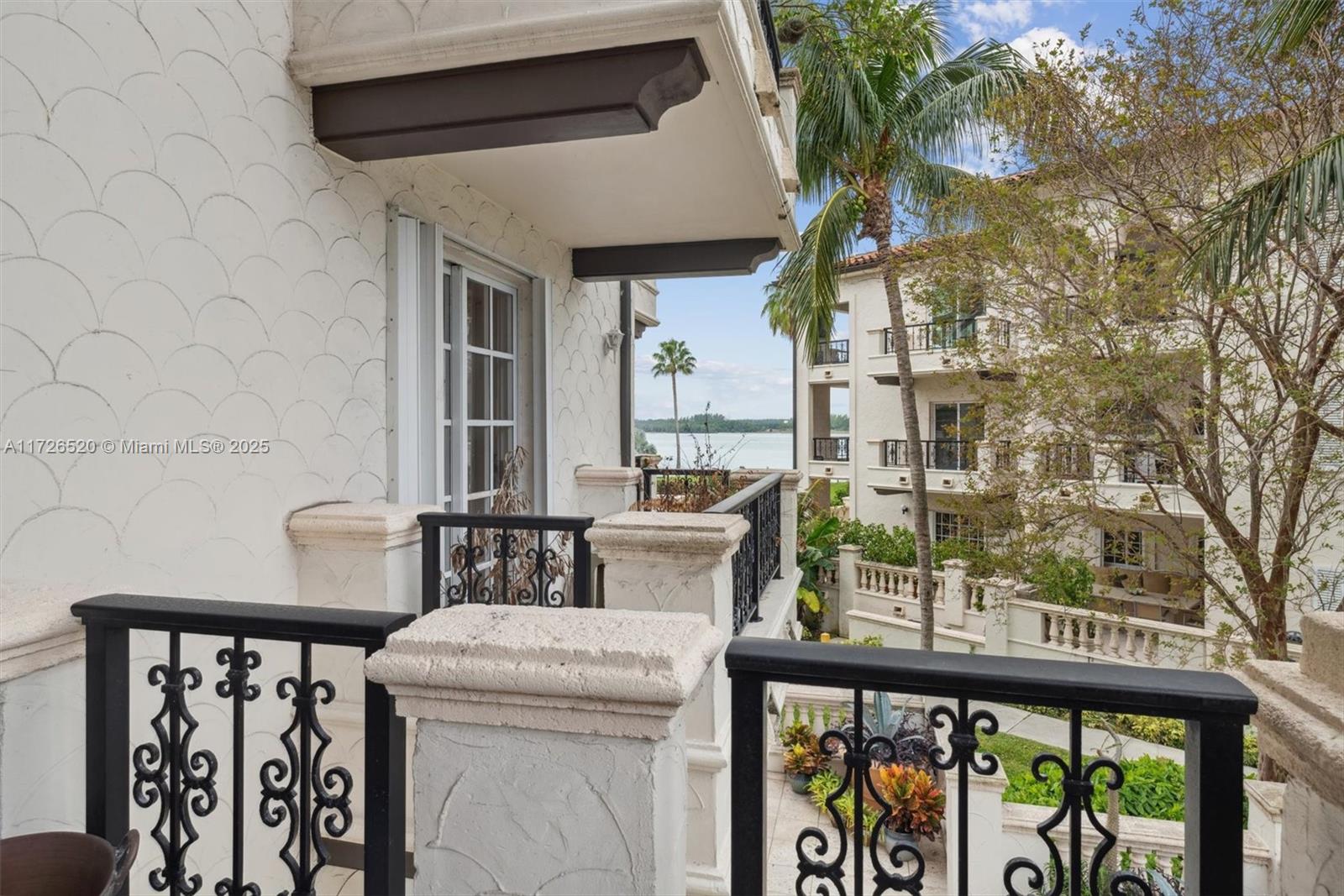 2124 Fisher Island Dr #2124, Miami Beach, Florida image 45