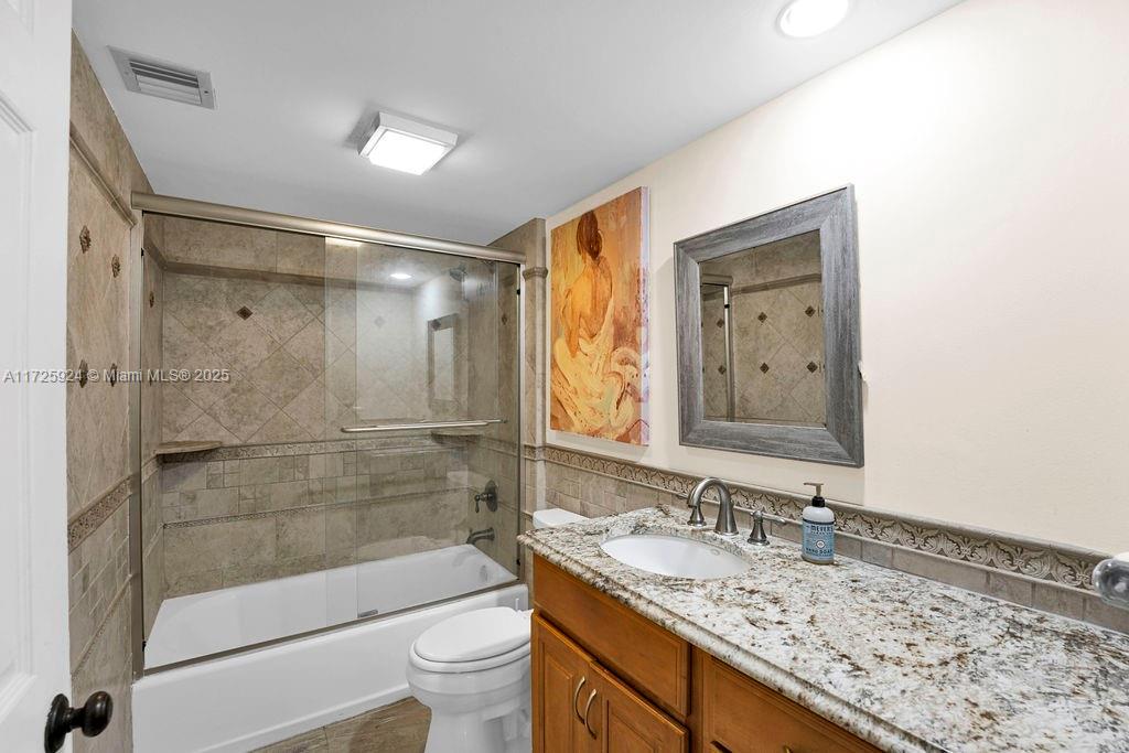 6049 Balboa Cir #203, Boca Raton, Florida image 12