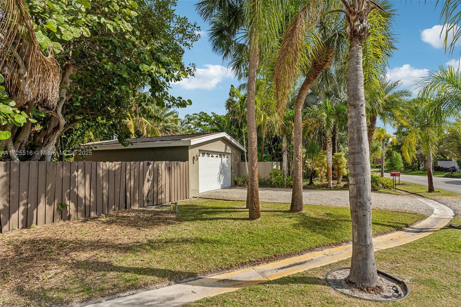 109 NE 26th Dr, Wilton Manors, Florida image 36