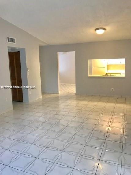 9810 Hammocks Blvd #202, Miami, Florida image 2