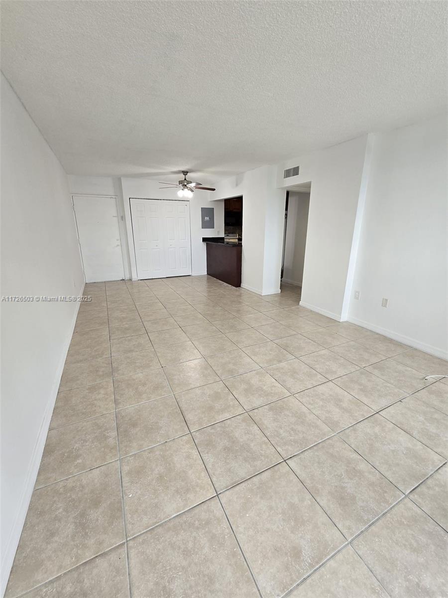 816 NW 87th Ave #406, Miami, Florida image 5