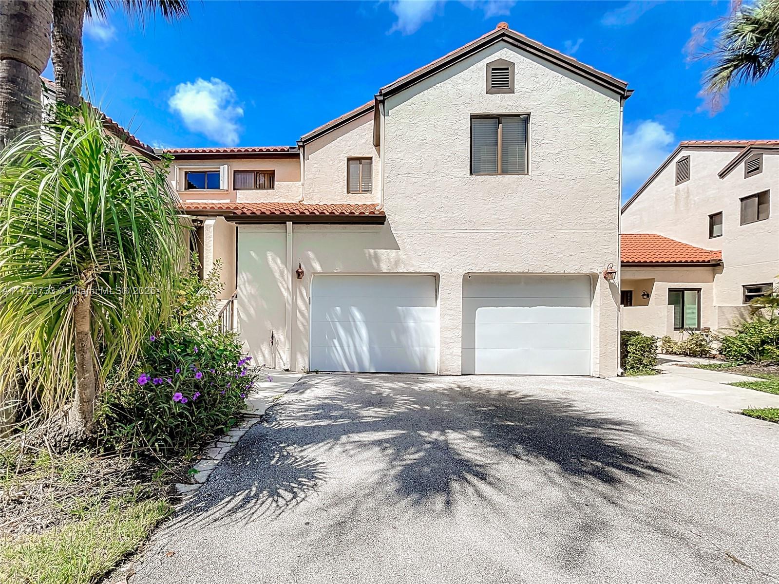 20 Via De Casas Sur #202, Boynton Beach, Florida image 3