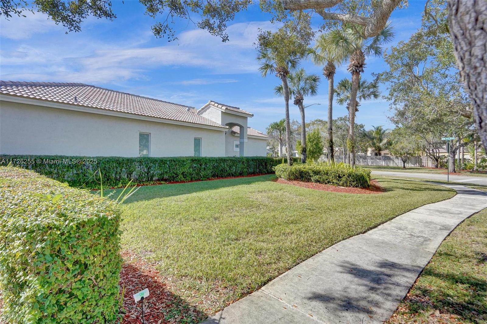 1295 NW 171st Ave, Pembroke Pines, Florida image 34