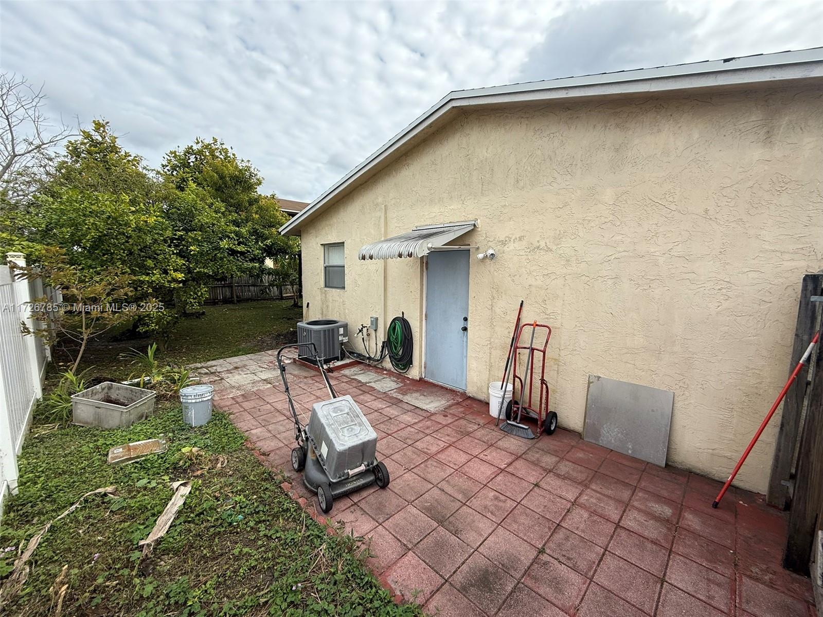 2640 NW 67th Ter, Margate, Florida image 41