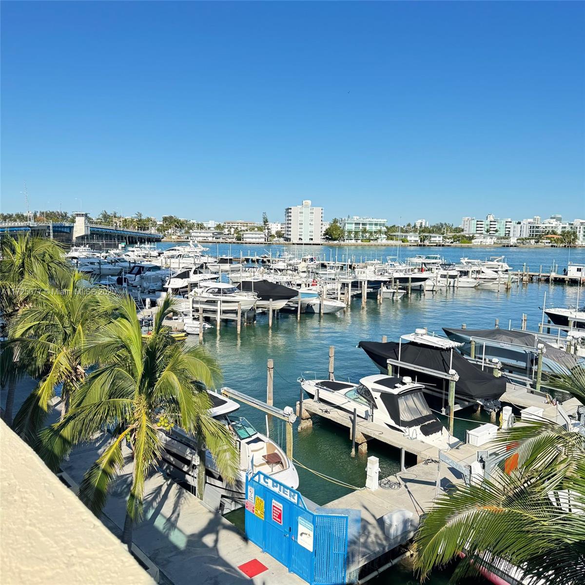 Residential, North Bay Village, Florida image 31