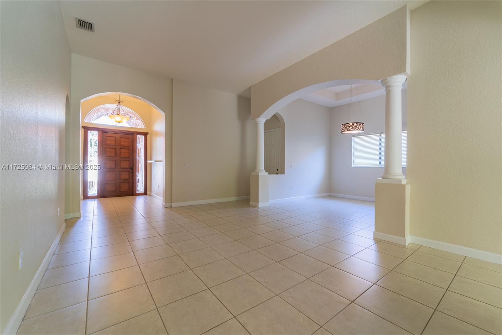 7564 SW 190th St, Cutler Bay, Florida image 3