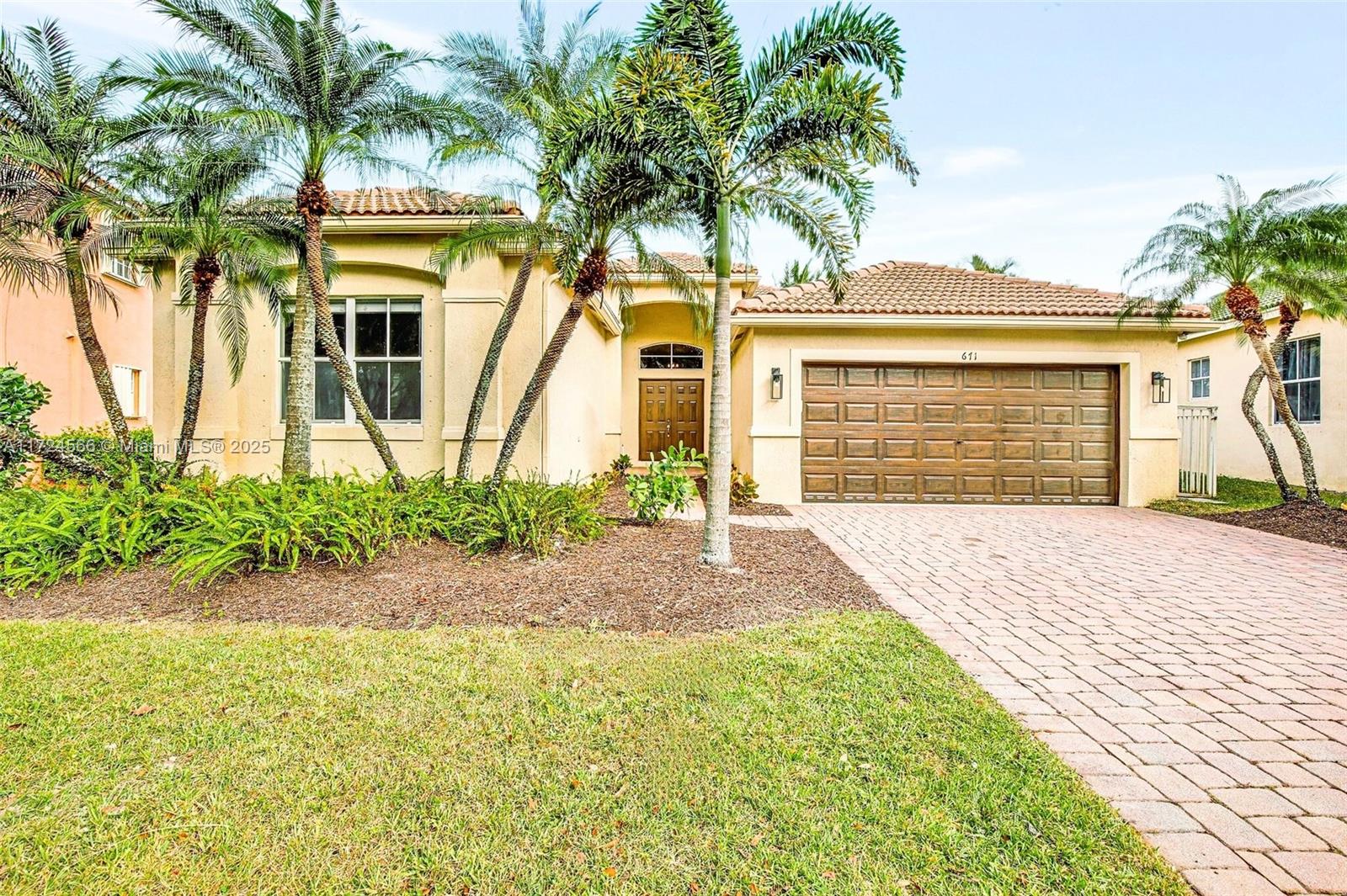 671 Nandina Dr, Weston, Florida image 1