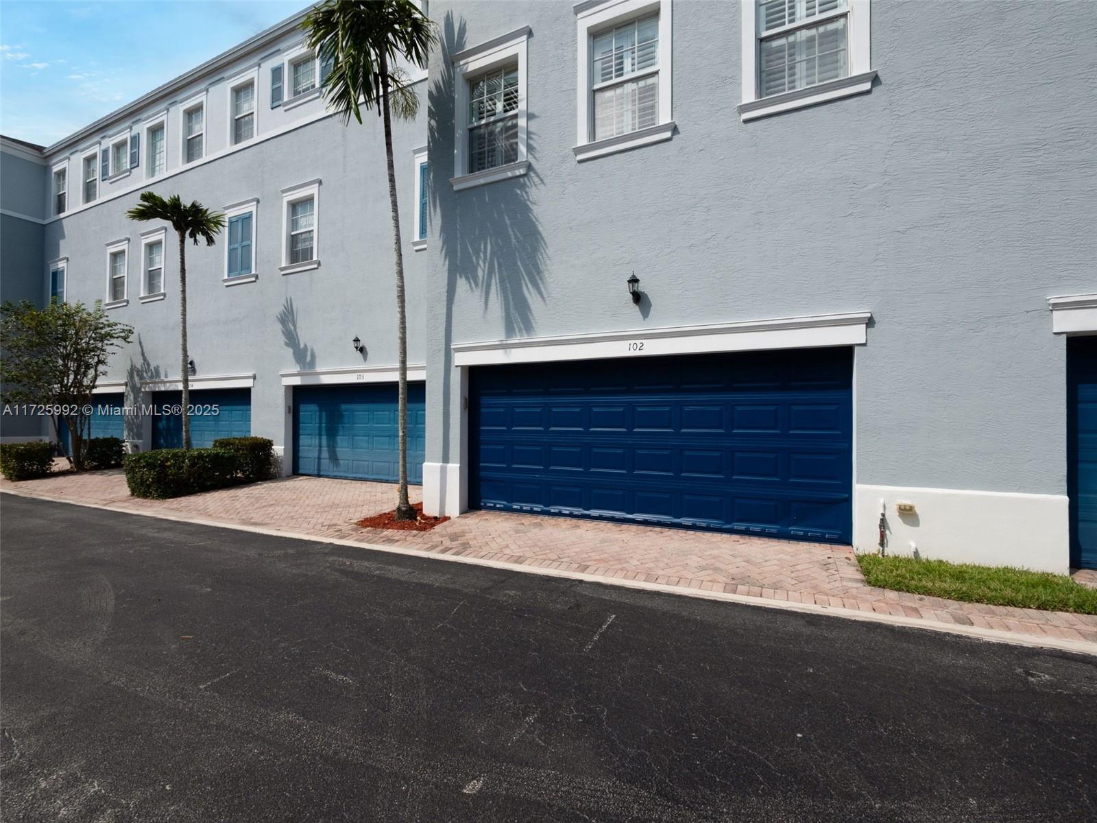 117 E Royal Palm Cir #102, Jupiter, Florida image 27