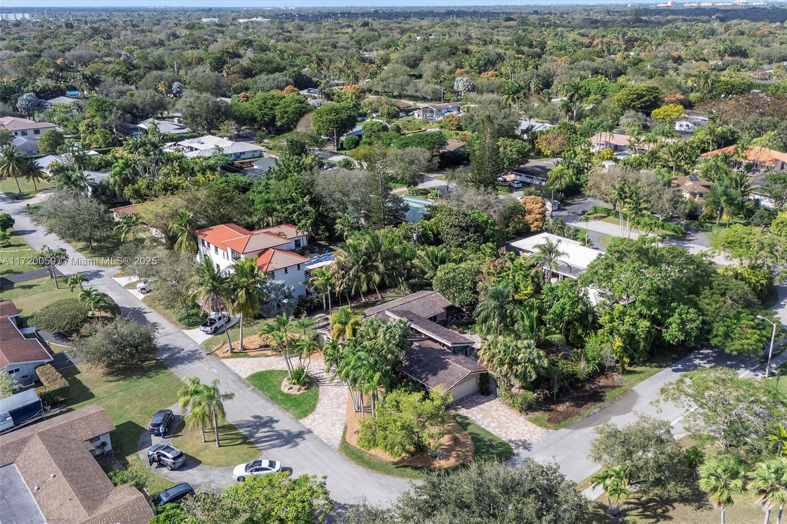 7405 SW 134th St, Pinecrest, Florida image 42