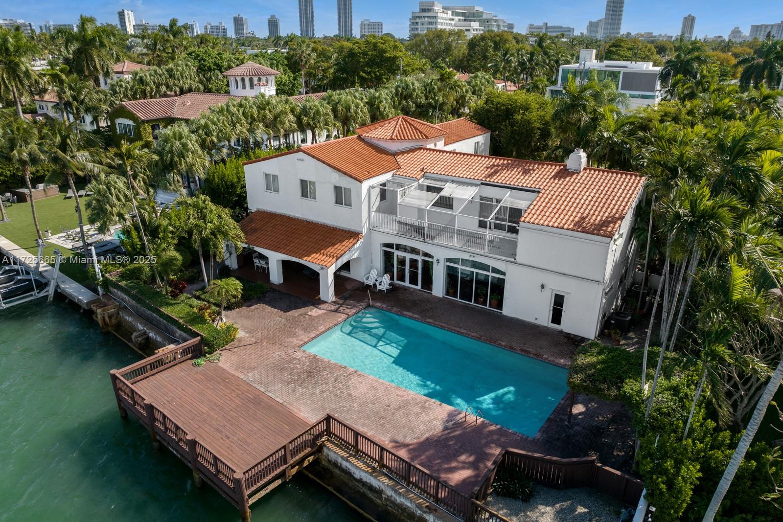 4744 N Bay Rd, Miami Beach, Florida image 5