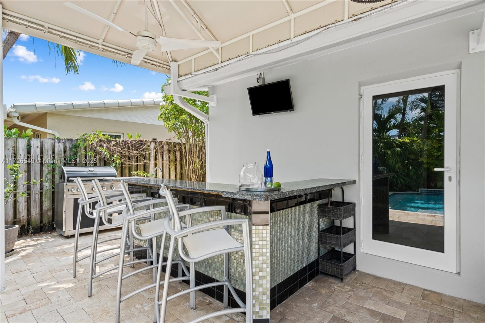 425 NE 29th St, Wilton Manors, Florida image 14