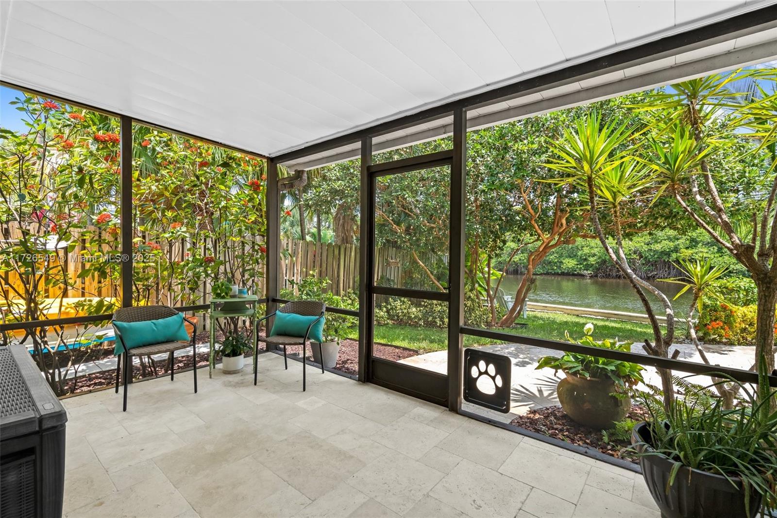 425 NE 29th St, Wilton Manors, Florida image 9