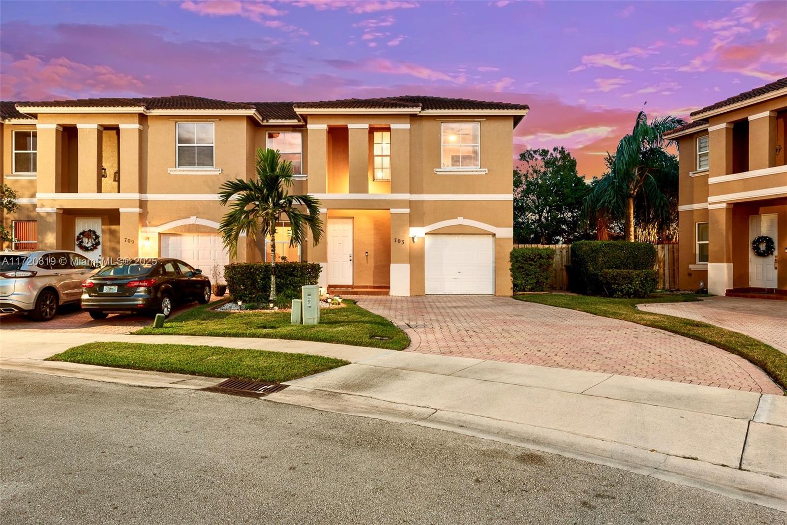 703 NW 135th Ave, Pembroke Pines, Florida image 29