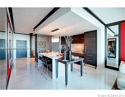900 Biscayne Blvd #3904, Miami FL 33132