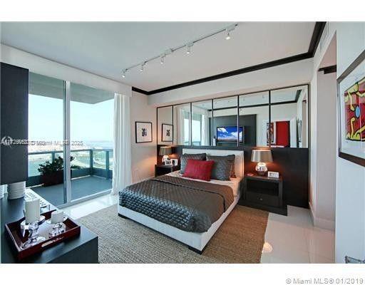 900 Biscayne Blvd #3904, Miami FL 33132