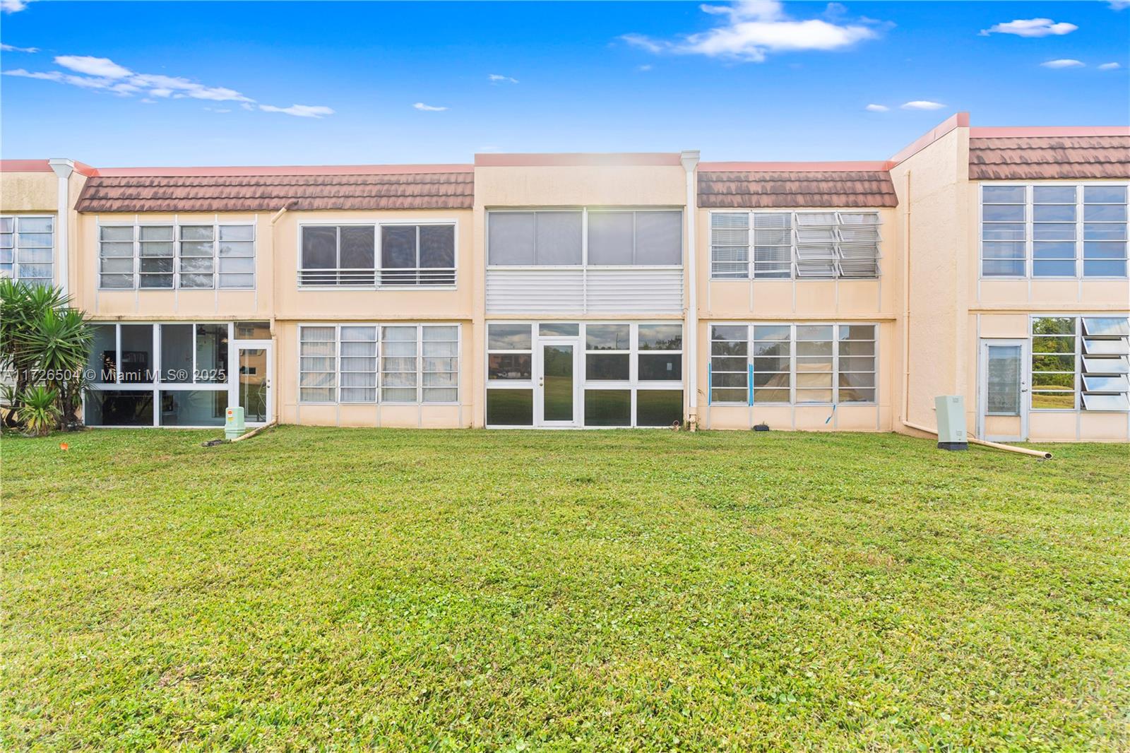 8851 Sunrise Lakes Blvd #116, Sunrise, Florida image 15