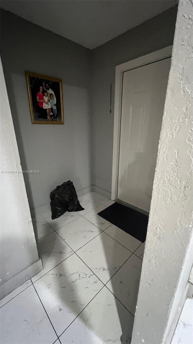 1056 W 44th Ter #49, Hialeah, Florida image 11