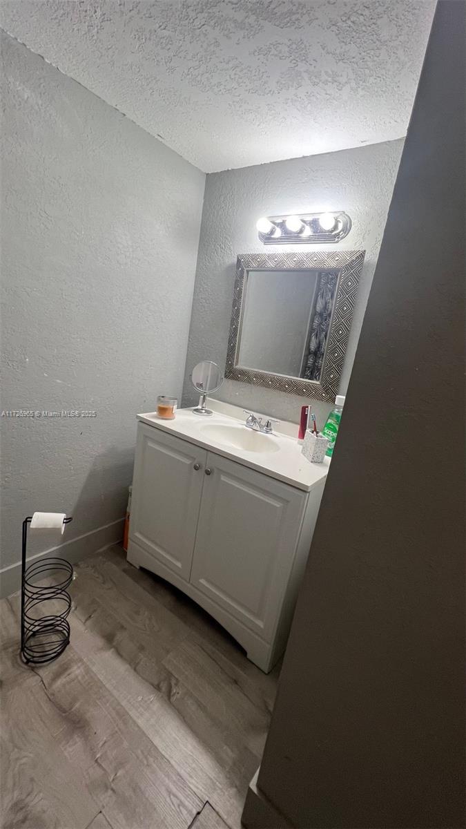 1056 W 44th Ter #49, Hialeah, Florida image 16