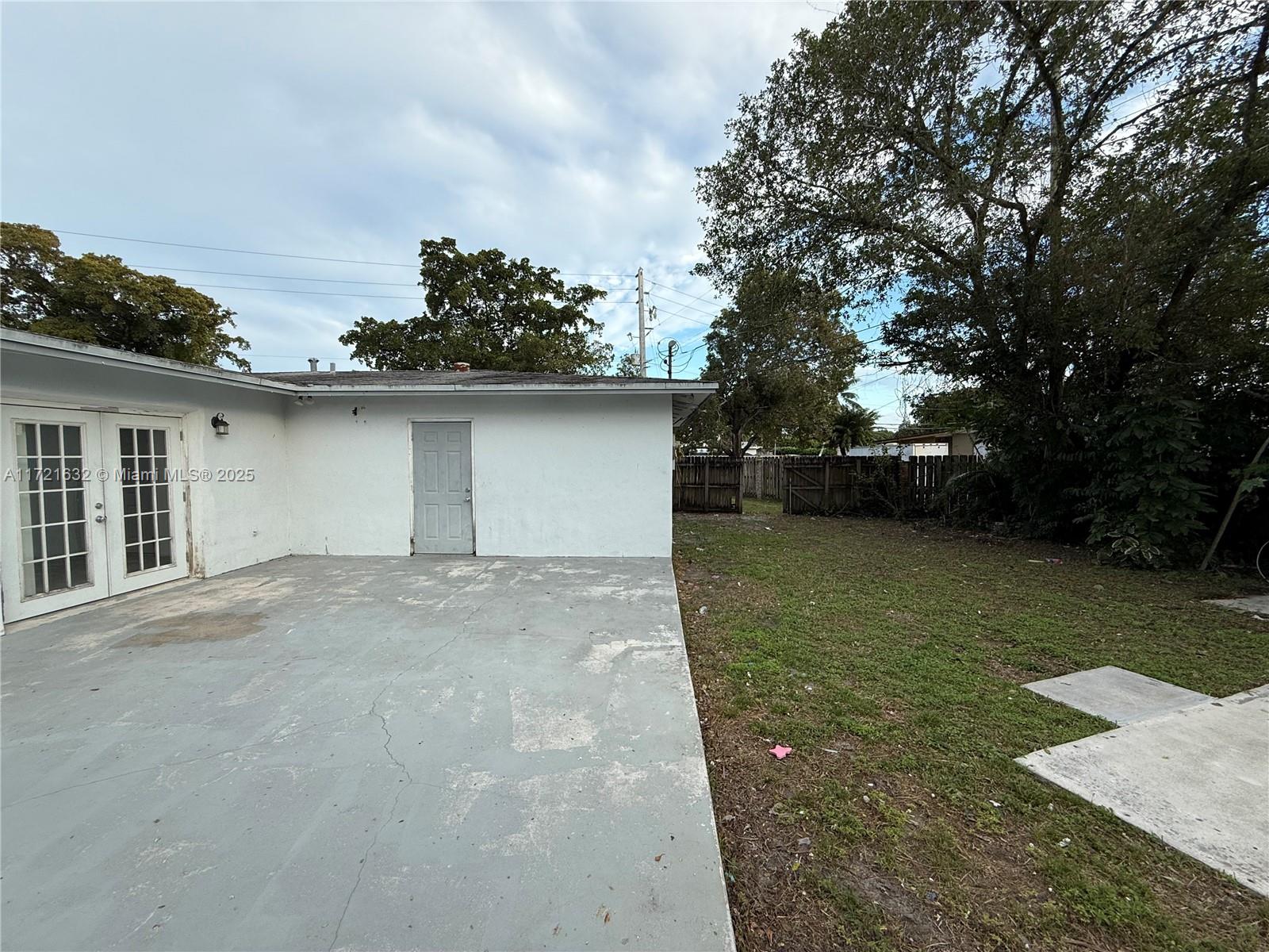 4800 NW 2nd Pl, Plantation, Florida image 17