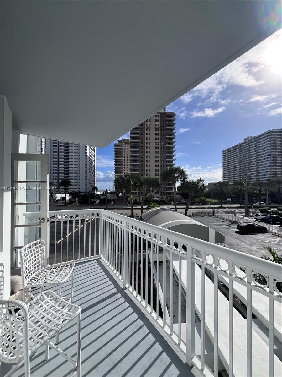 1913 S Ocean Dr #302, Hallandale Beach, Florida image 16