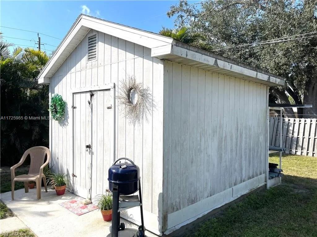 2255/2557 Virginia Ave, Fort Myers, Florida image 16