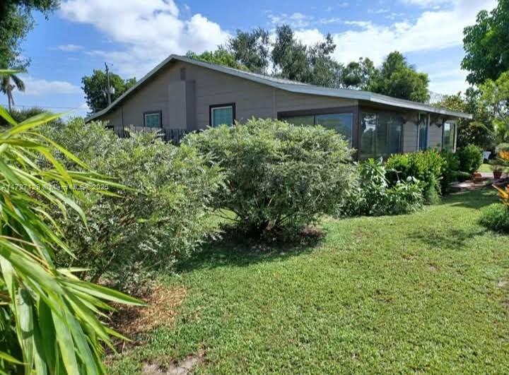 2037 Carrell Rd, Fort Myers, Florida image 6