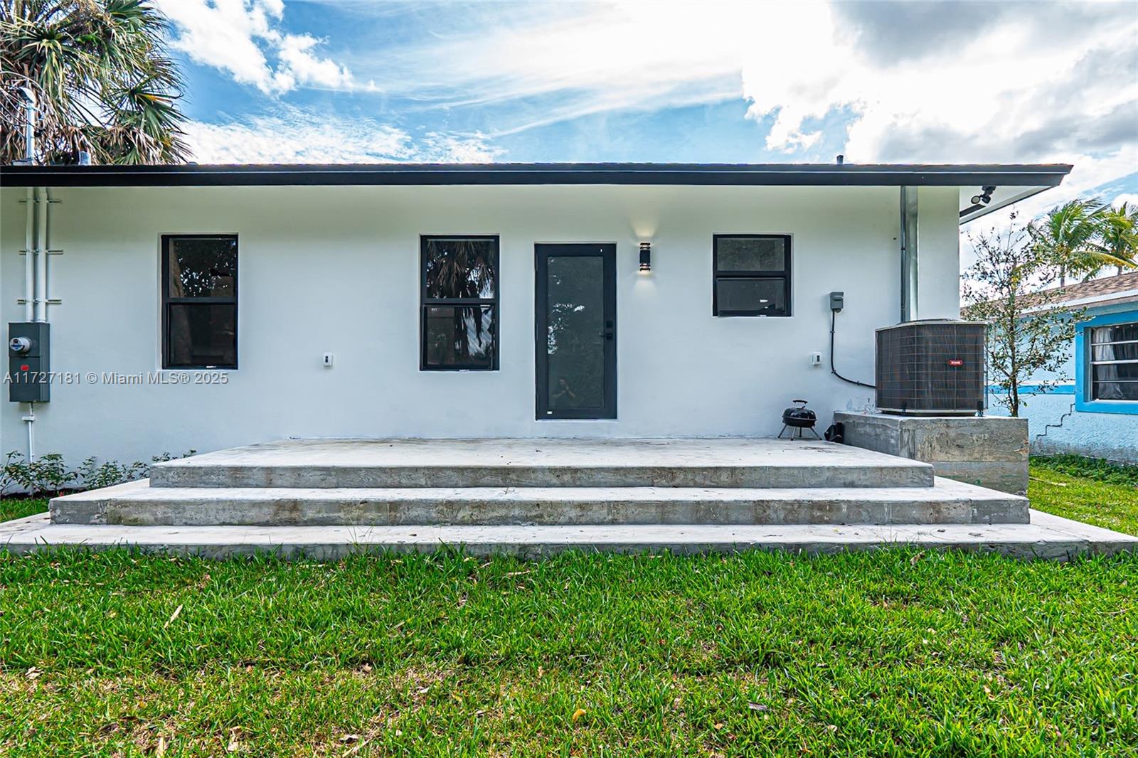 2739 NW 7th St, Fort Lauderdale, Florida image 32