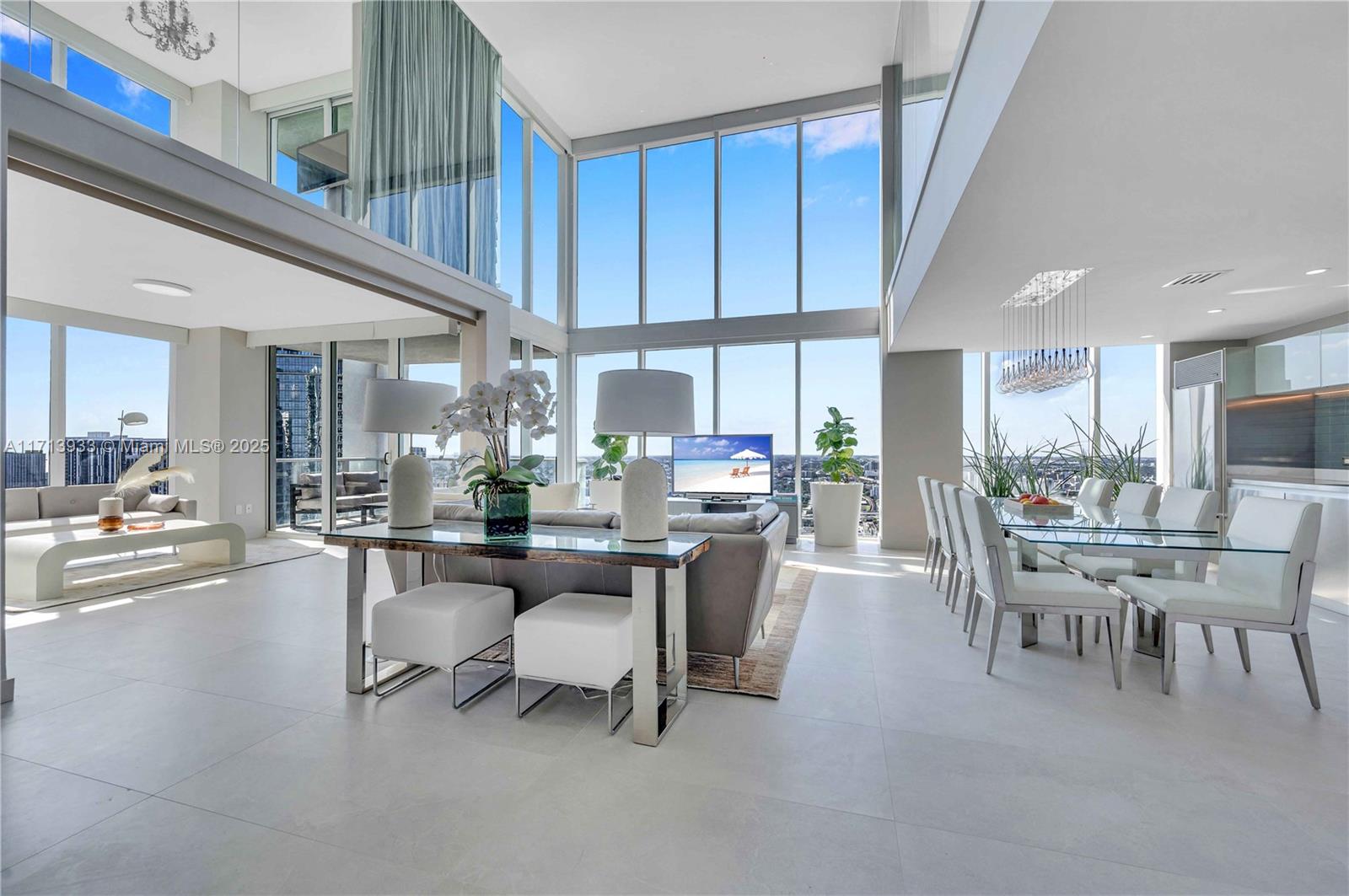 1040 Biscayne Blvd #LPH4407, Miami FL 33132