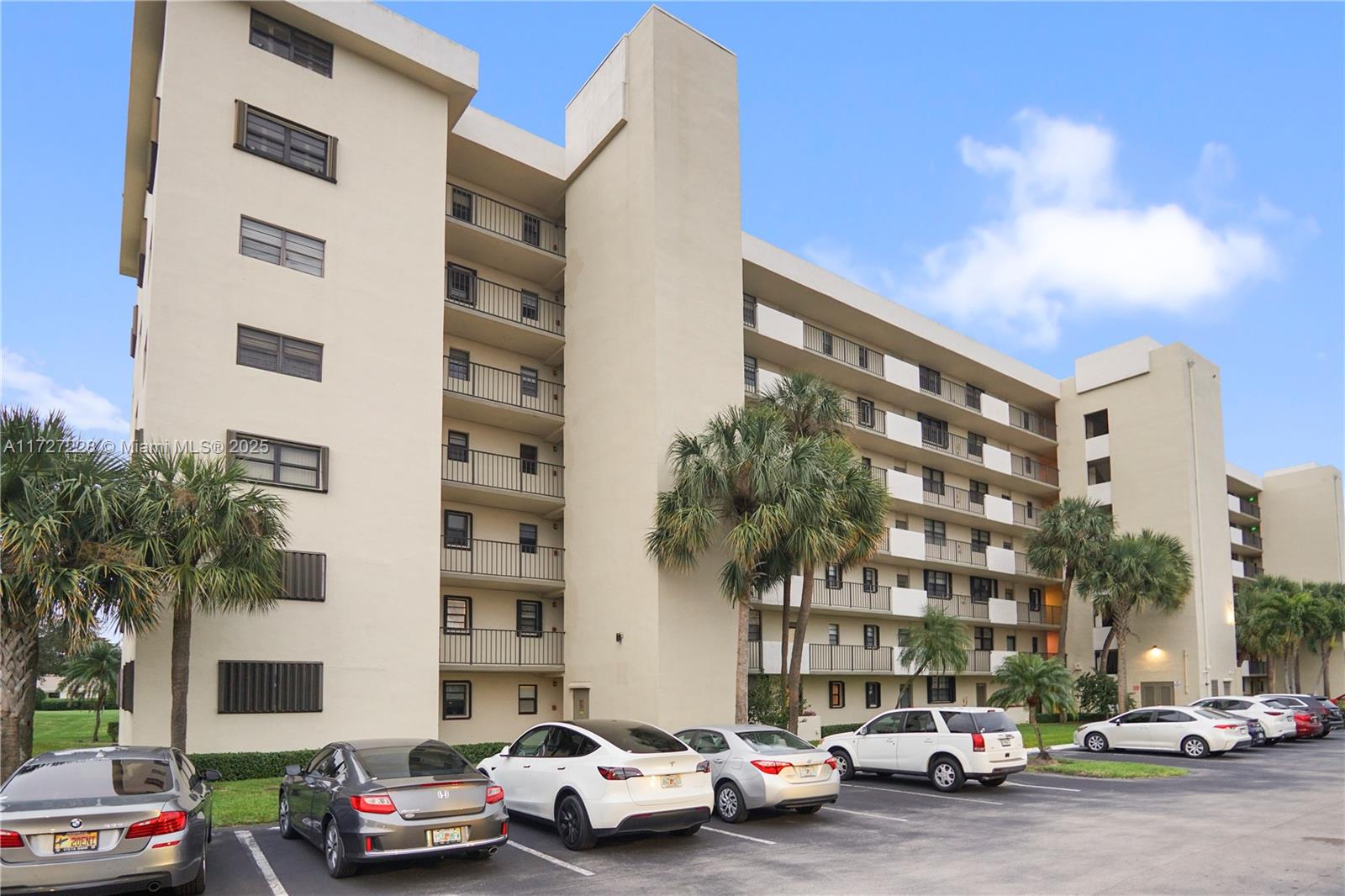 2430 Deer Creek Country Club Blvd #609-2, Deerfield Beach, Florida image 1