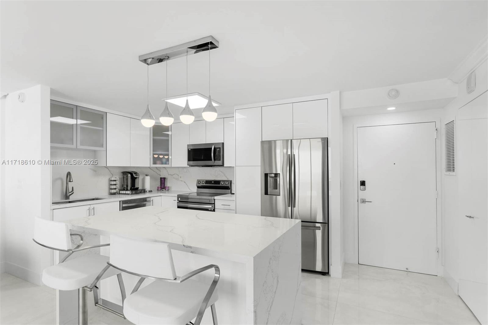 7135 Collins Ave #624, Miami Beach, Florida image 2