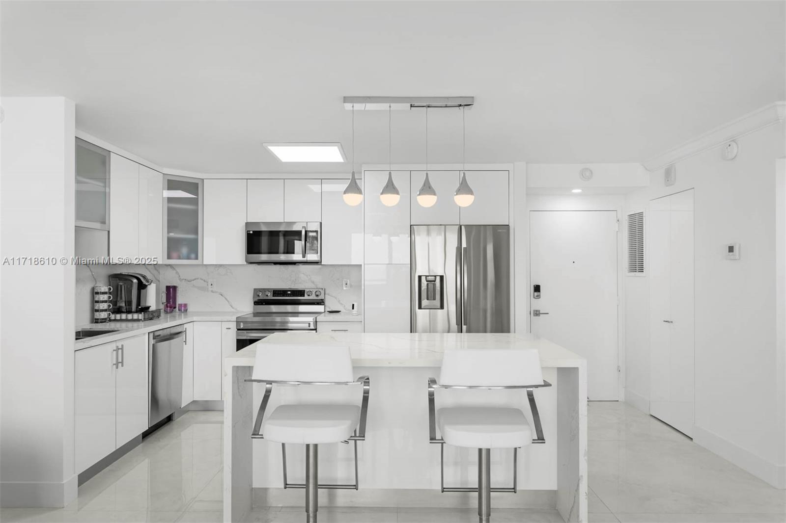 7135 Collins Ave #624, Miami Beach, Florida image 5