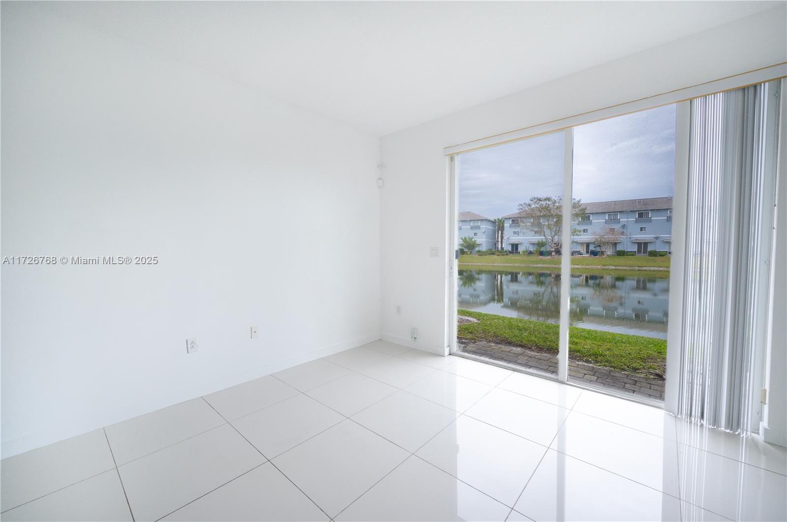 3435 NW 13th St, Lauderhill, Florida image 32