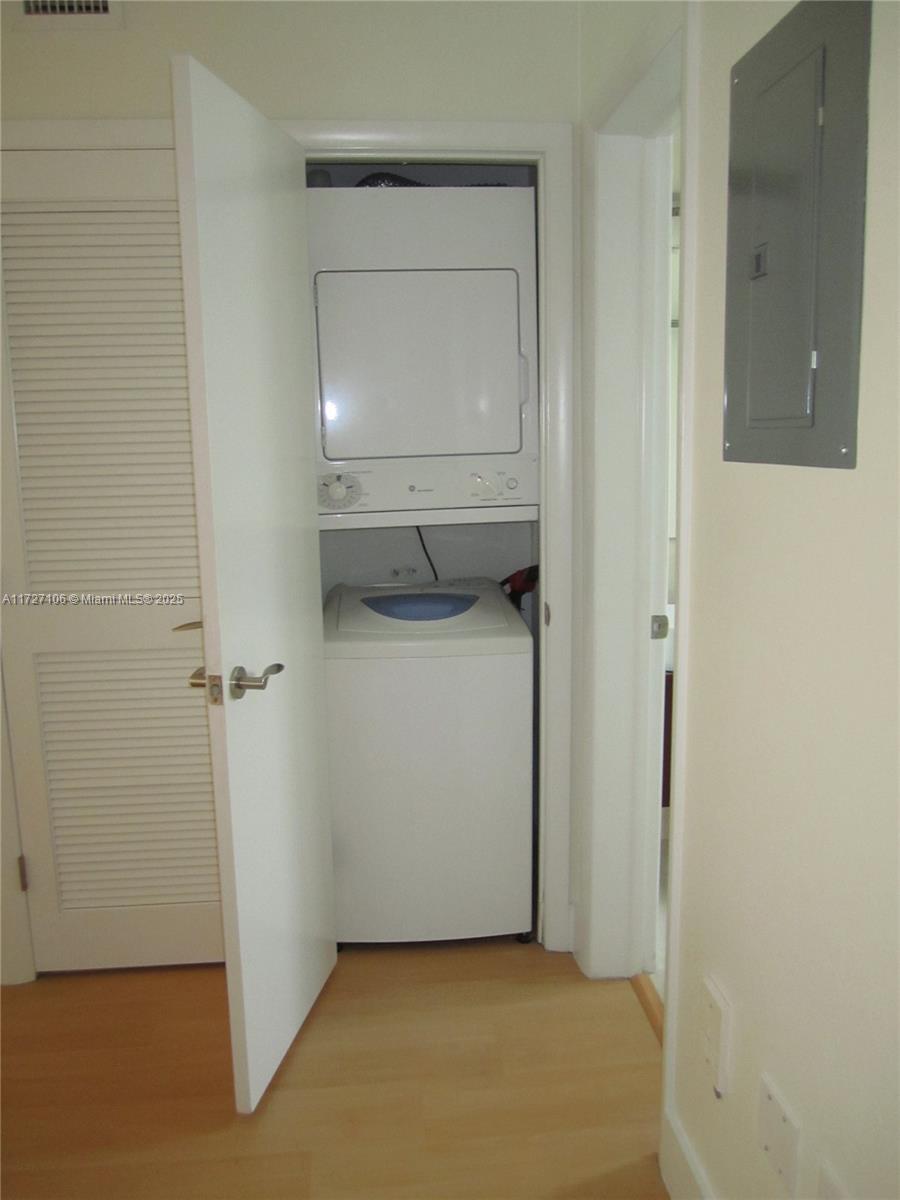 Property photo # 6