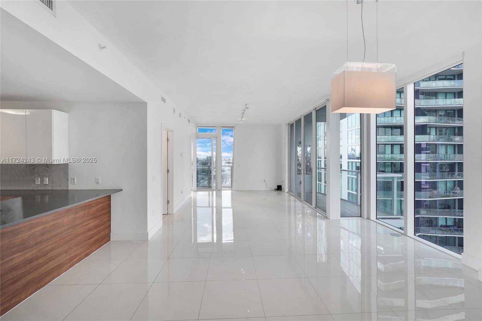 601 NE 27th St #1501, Miami FL 33137