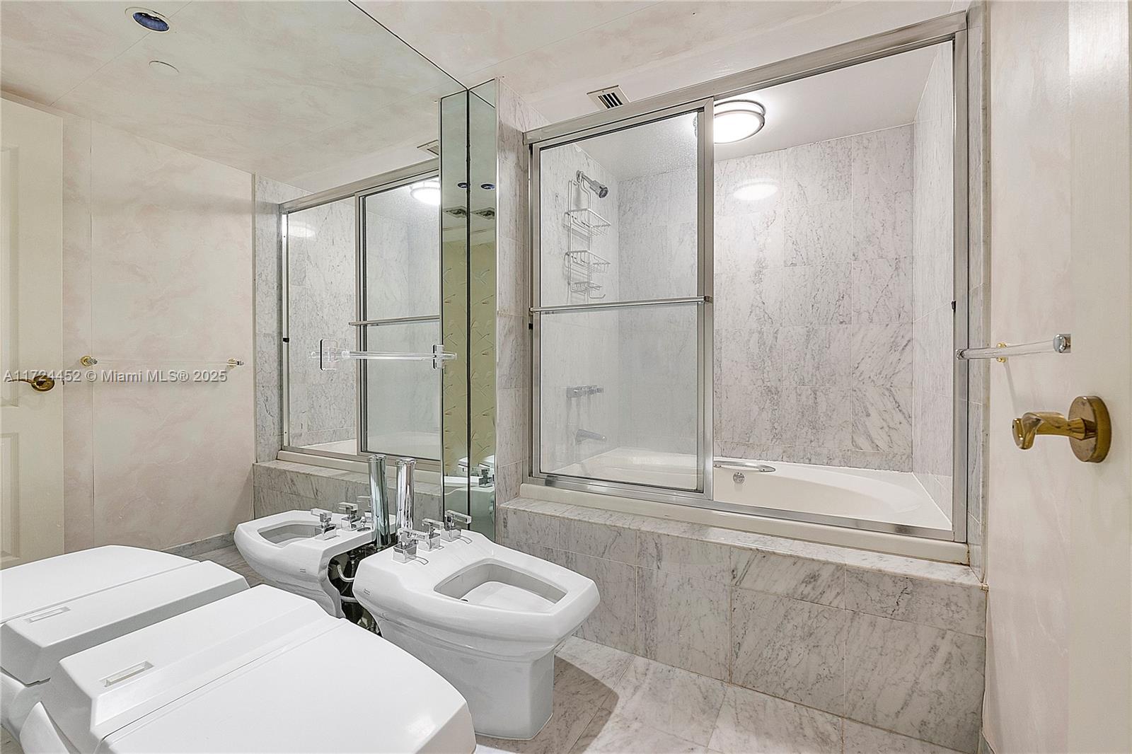 5757 Collins Ave #403, Miami Beach, Florida image 13