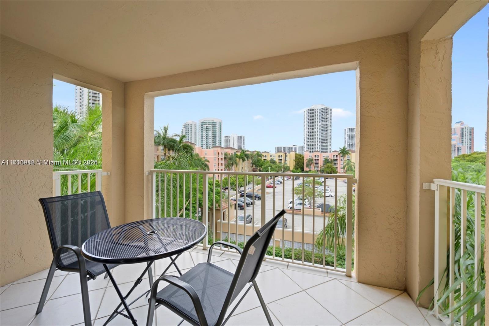 19701 E Country Club Dr #5501, Aventura FL 33180