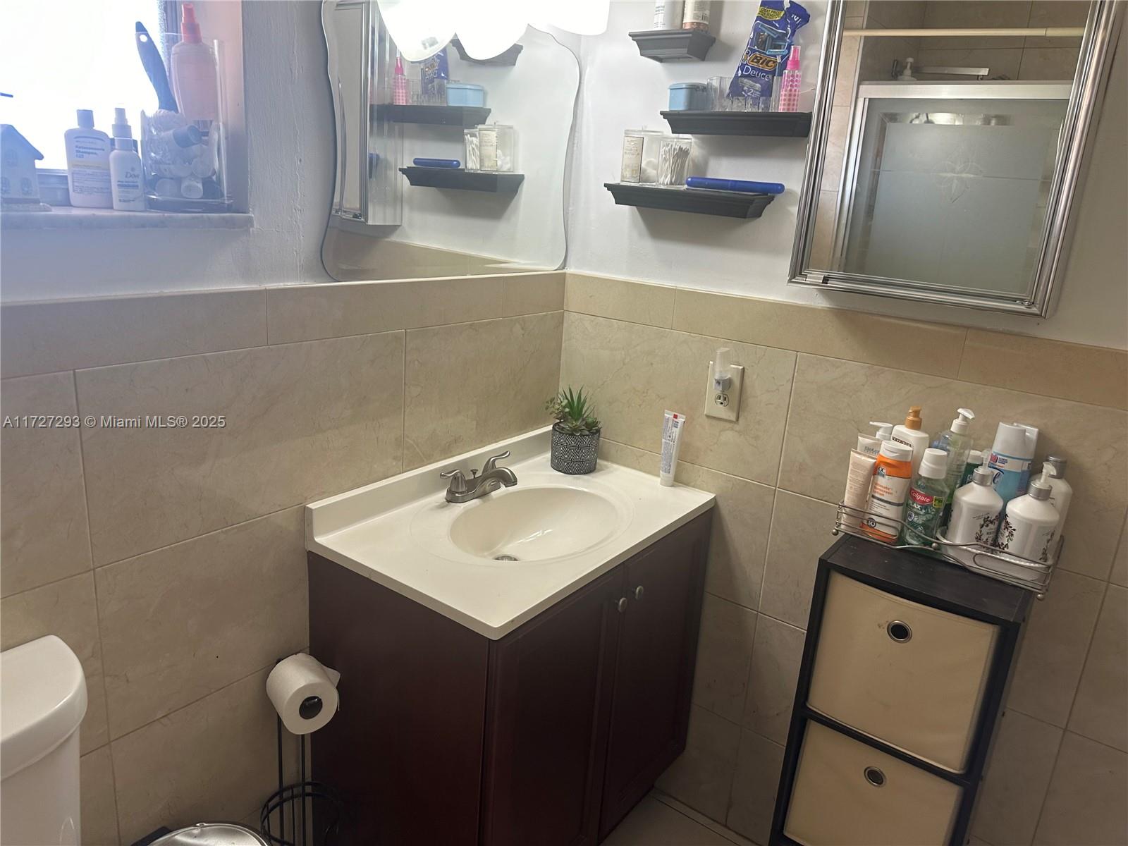 160 Royal Palm Rd #303, Hialeah Gardens, Florida image 11