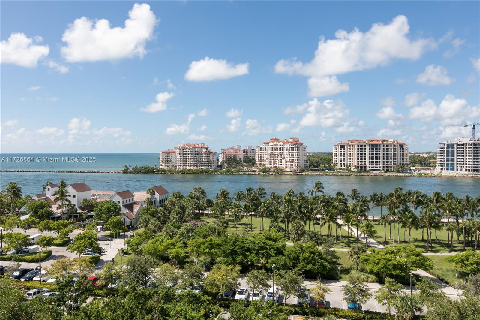 400 S Pointe Dr #1001, Miami Beach FL 33139