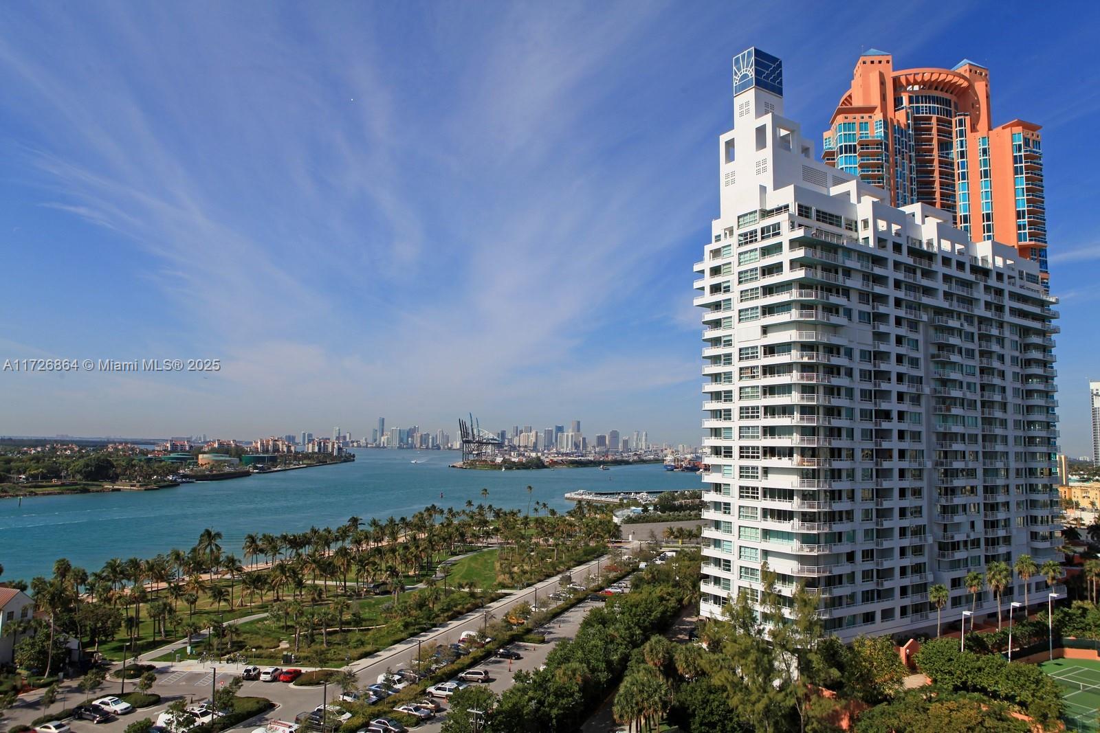 400 S Pointe Dr #1001, Miami Beach FL 33139