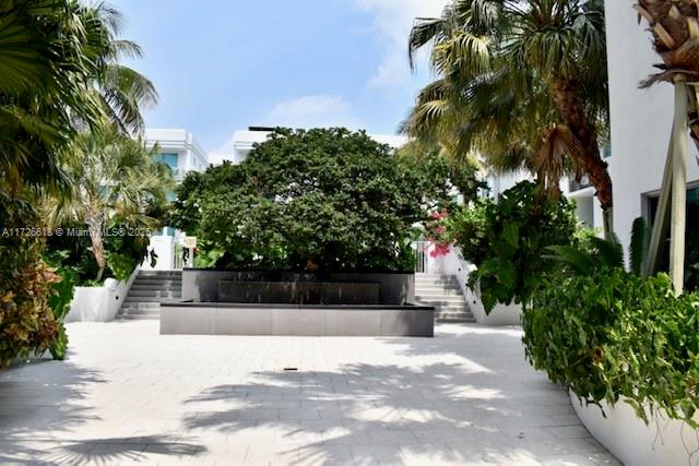 110 Washington Ave #1710, Miami Beach FL 33139
