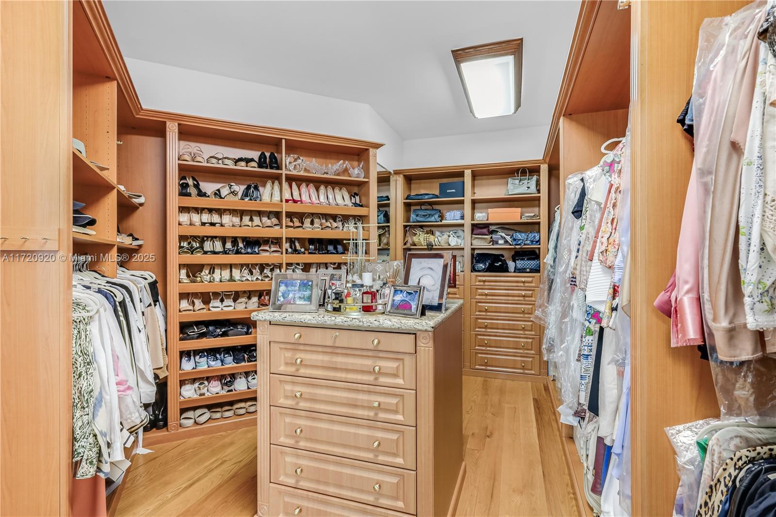 Listing Photo 19