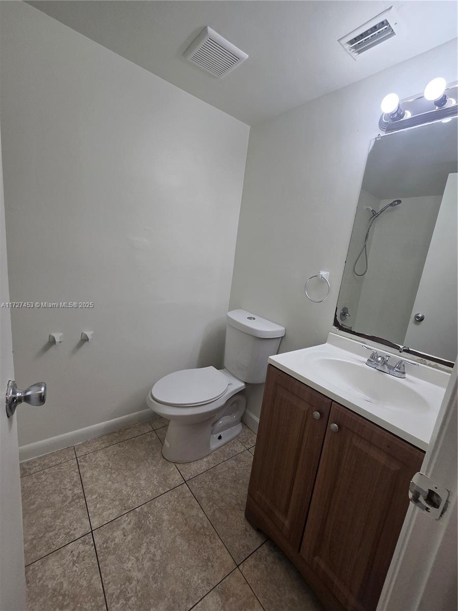 3396 Foxcroft Rd #113, Miramar, Florida image 26