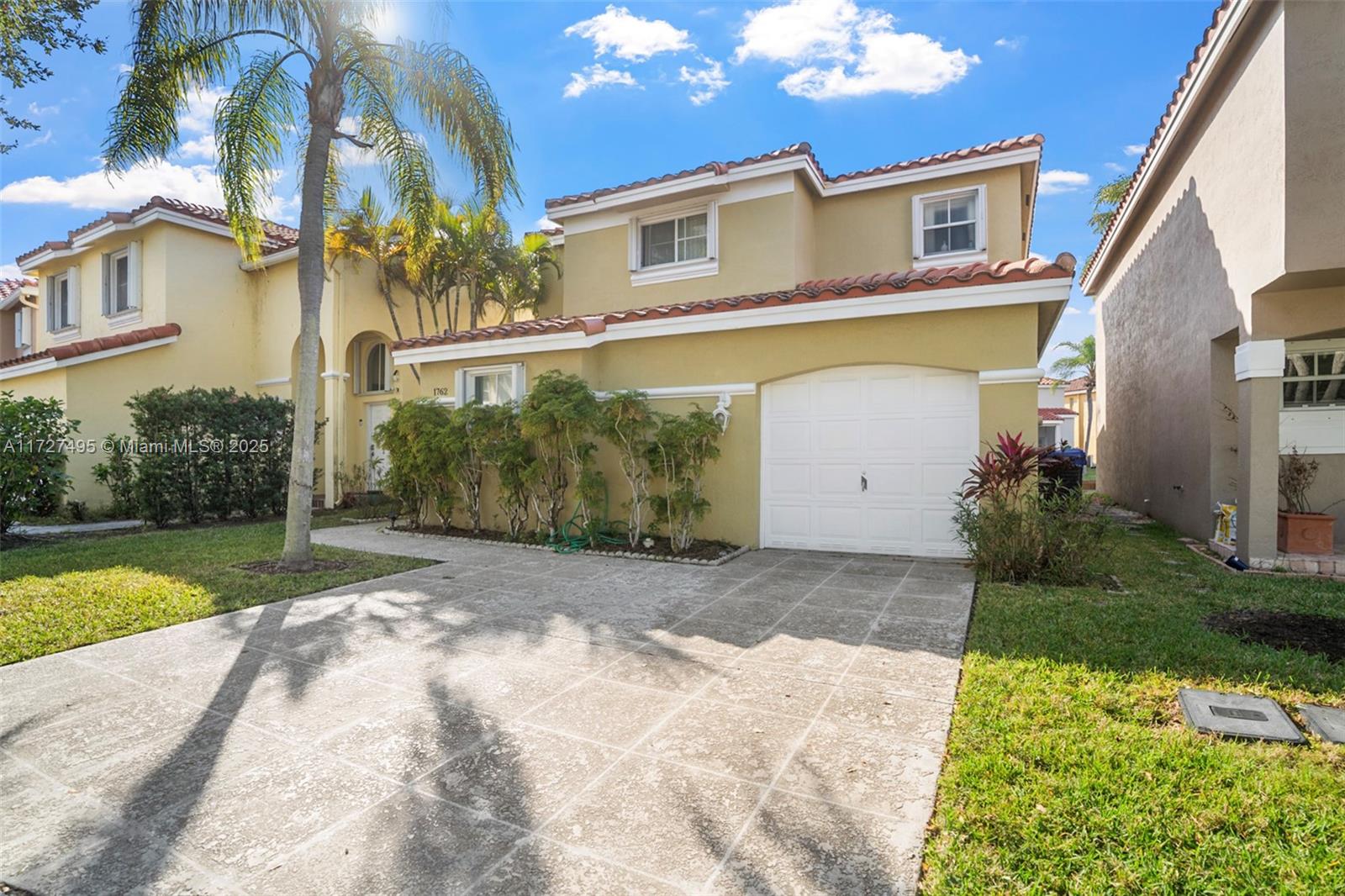 1762 E Trafalgar Cir, Hollywood, Florida image 3