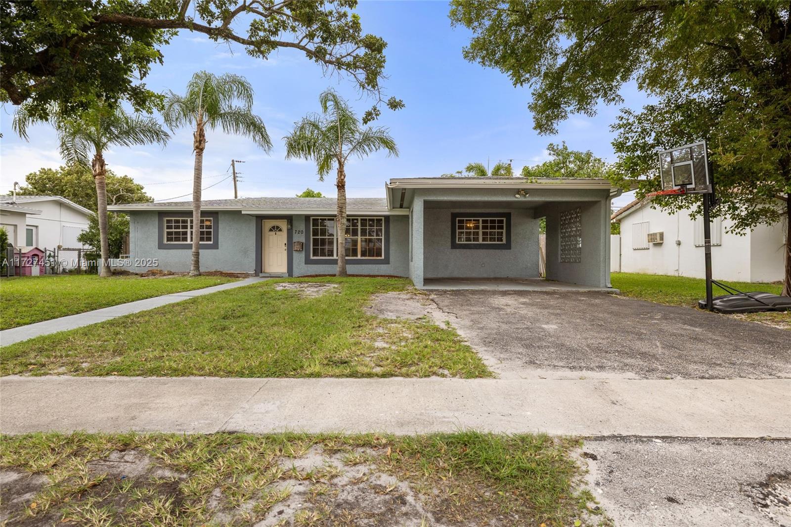 720 SW 69th Way, Pembroke Pines, Florida image 1