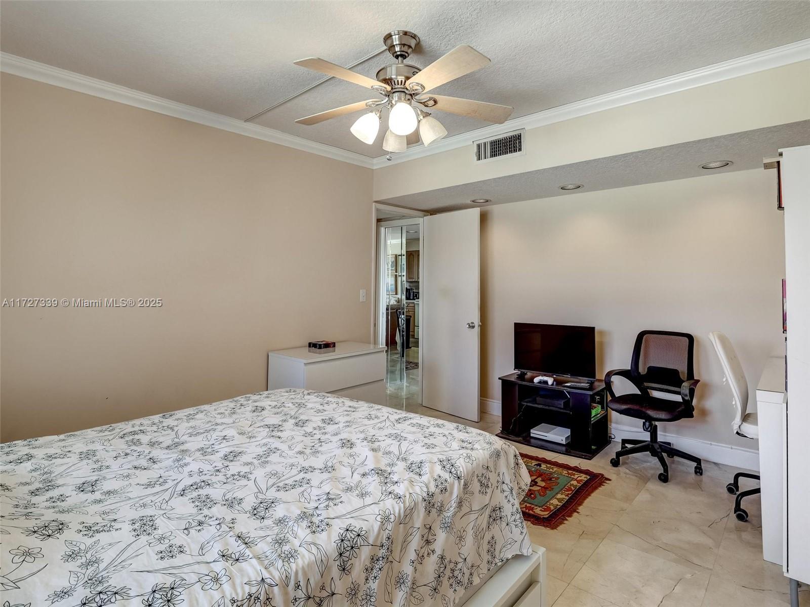 3050 NE 48th Ct #401, Lighthouse Point, Florida image 35