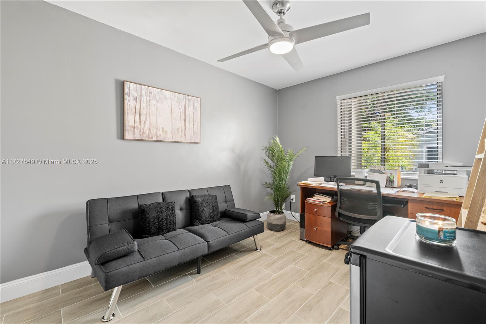Listing Photo 10