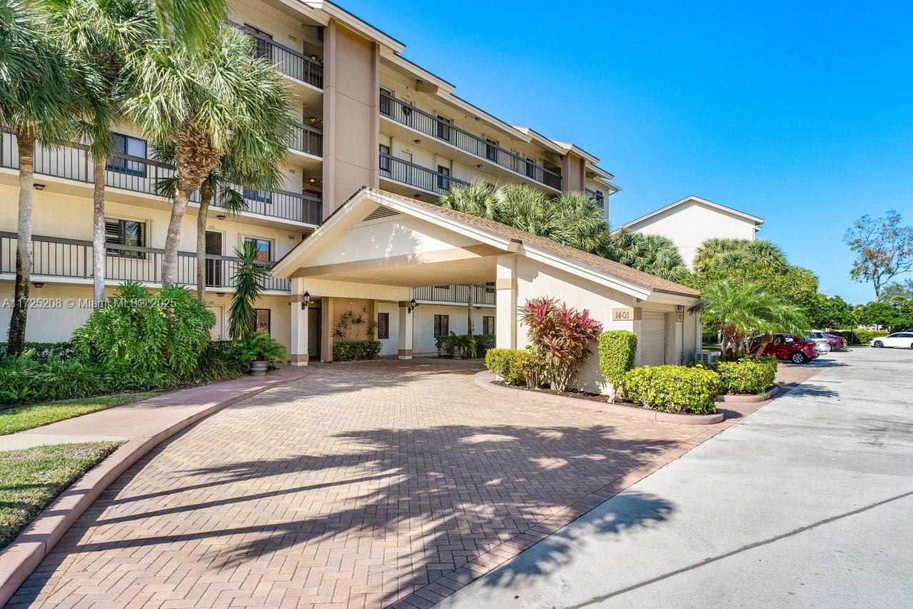 1401 Tidal Pointe Blvd #403, Jupiter, Florida image 31