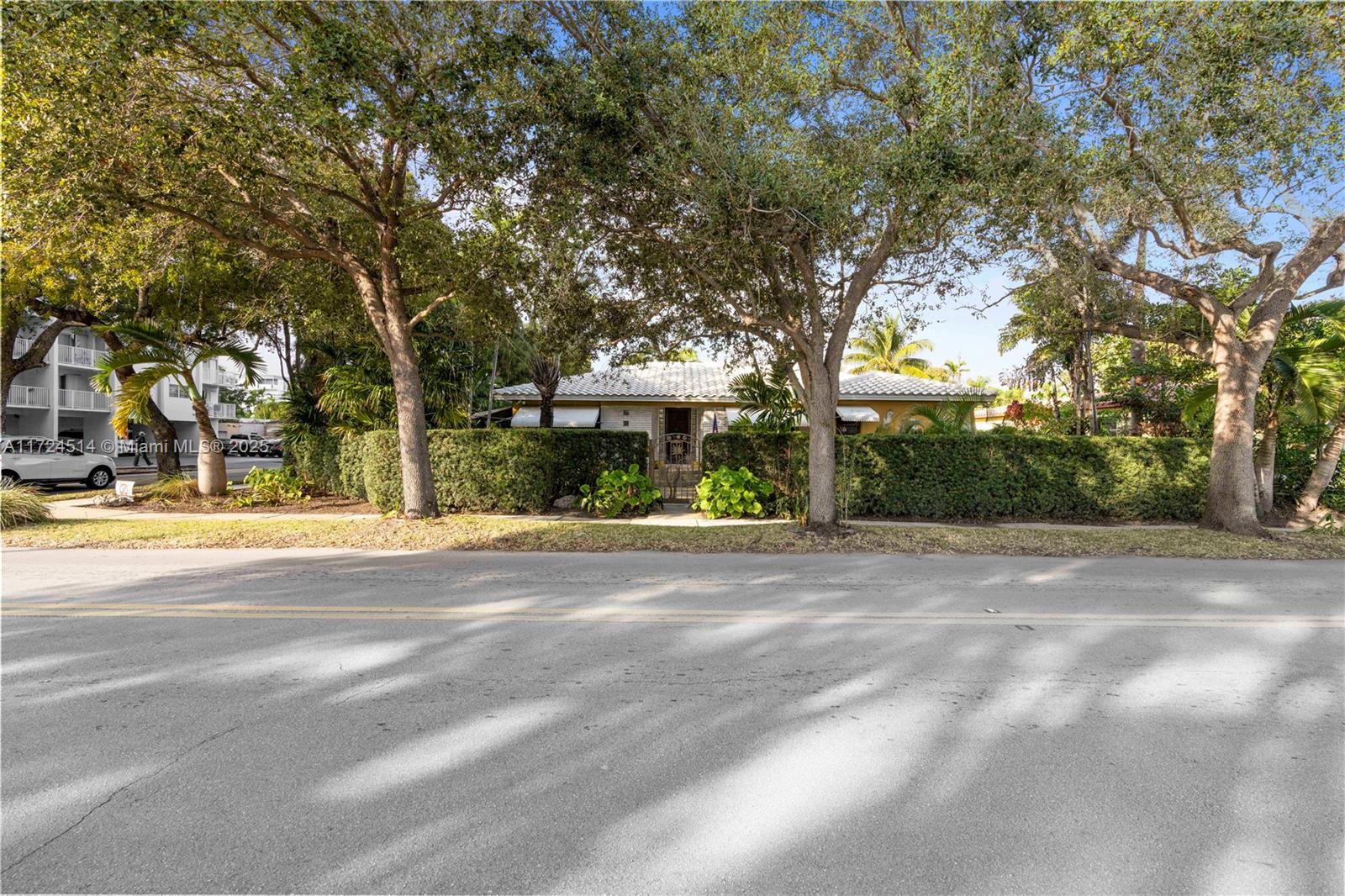 1659 Washington St, Hollywood, Florida image 3