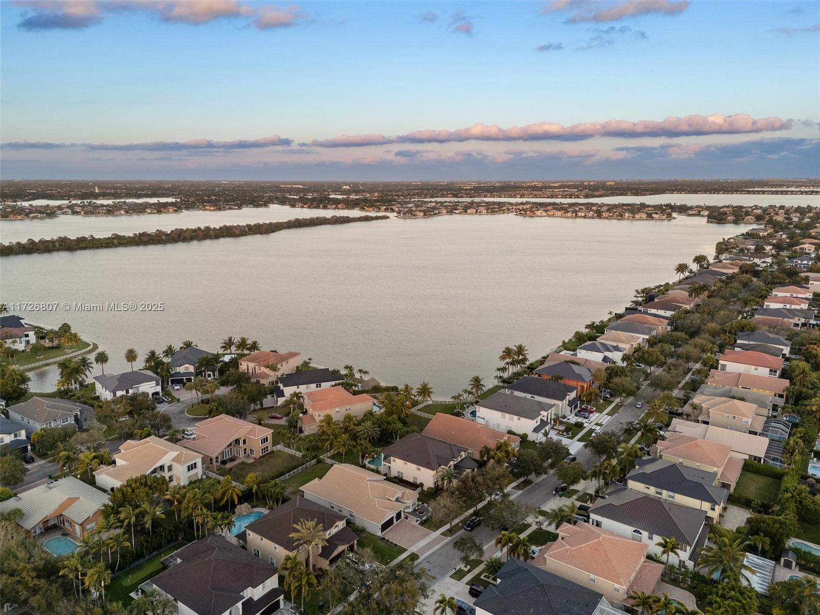 19479 SW 54th St, Miramar, Florida image 42