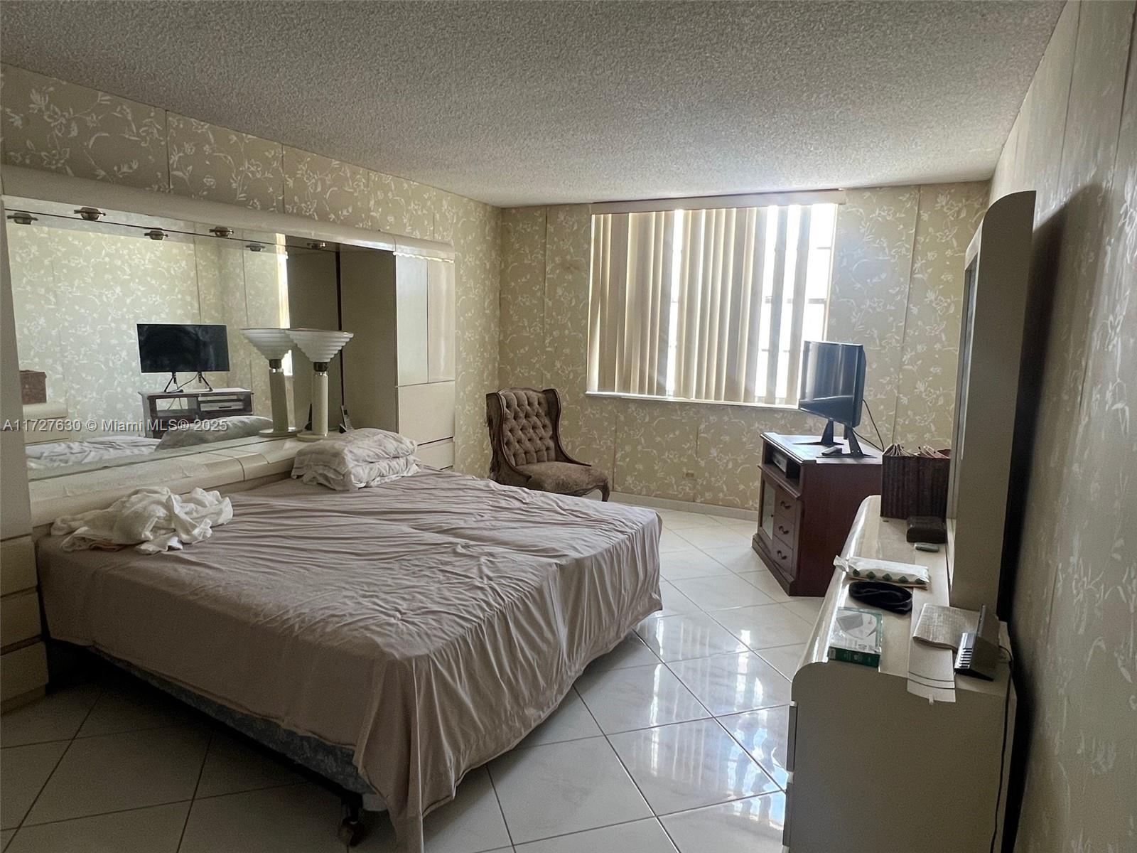 250 174th St #UNIT 317, Sunny Isles Beach, Florida image 7